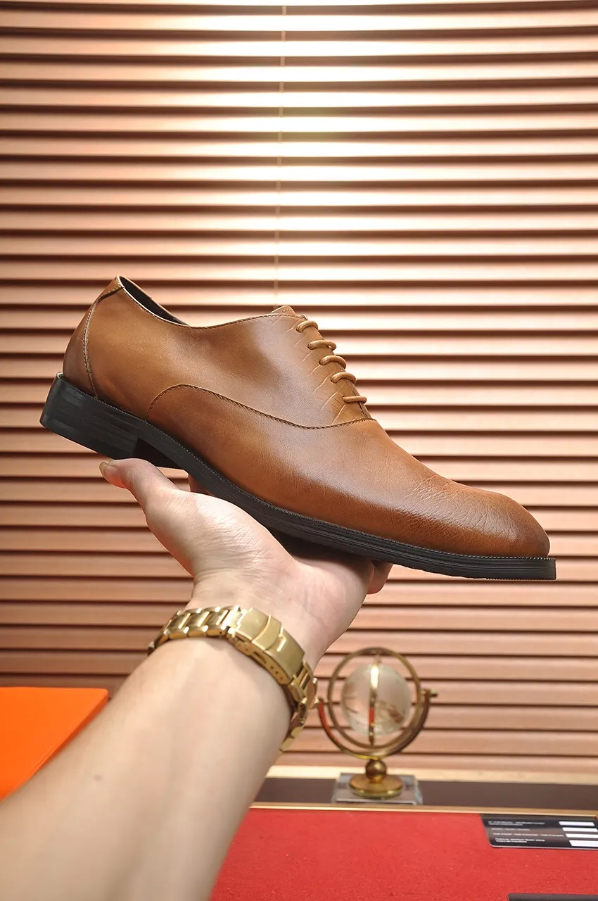 Men's shoes💰460💶[HERMES] (sheepskin lining)🍀Italian top luxury🍀He does not pursue novel styles and gorgeous colors, but attracts the favor of successful men with his flawless, elegant and classic style! This very, very comfortable, simple and stable style makes it easy to match any style! The pattern is absolutely 1:1 refined from the original case, and we strive for excellence in materials, imported cowhide + sheepskin lining💪💪💪extraordinary texture👍! .Black Brown Size: 38-45 (45 customized)
